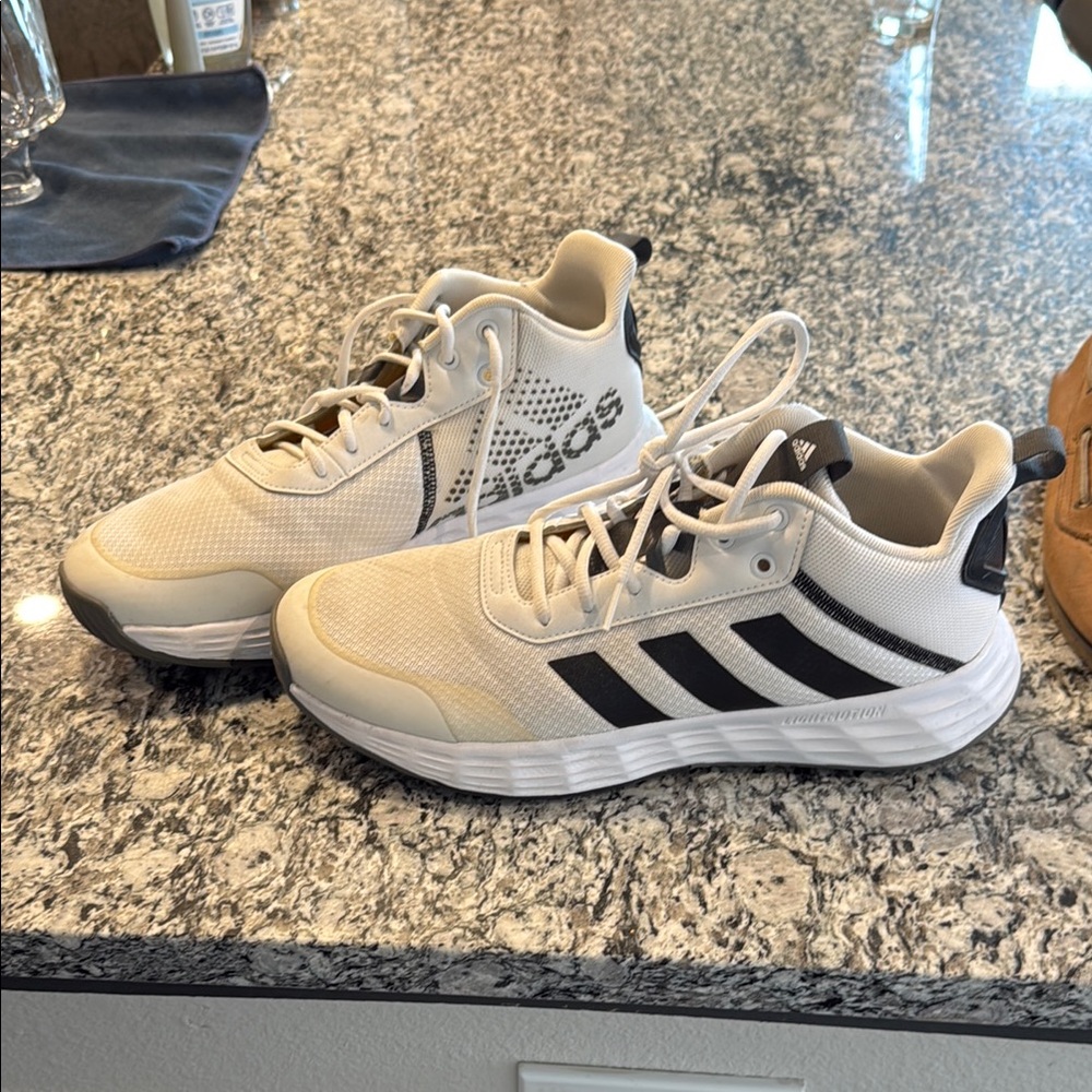 Adidas Men's Cream and Black Athletic Shoes